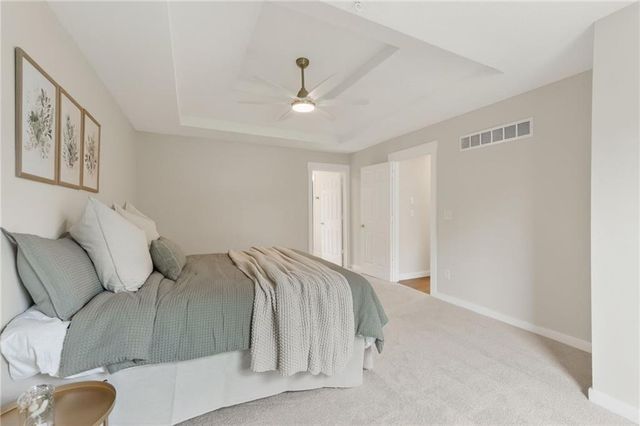 405 N Harrison Street, Spring Hill, KS 66083