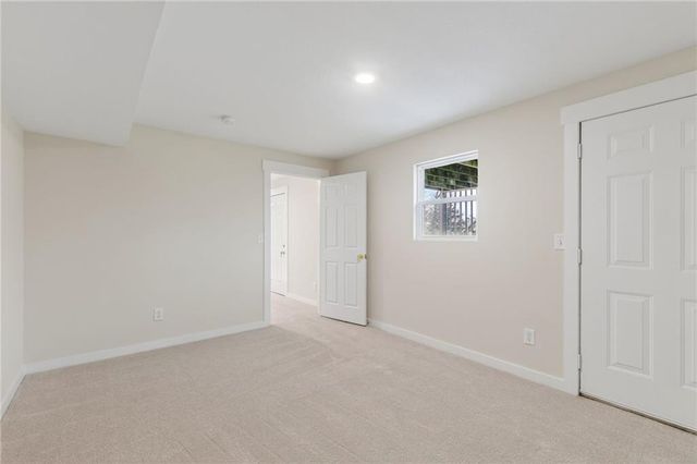 405 N Harrison Street, Spring Hill, KS 66083