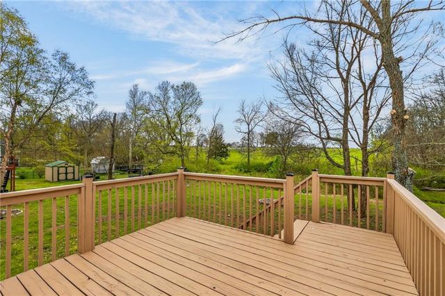 405 N Harrison Street, Spring Hill, KS 66083
