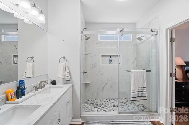 3402 Darlington Road, Matthews, NC 28105