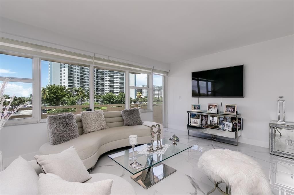 3333 NE 34th Street 304, Fort Lauderdale, FL 33308