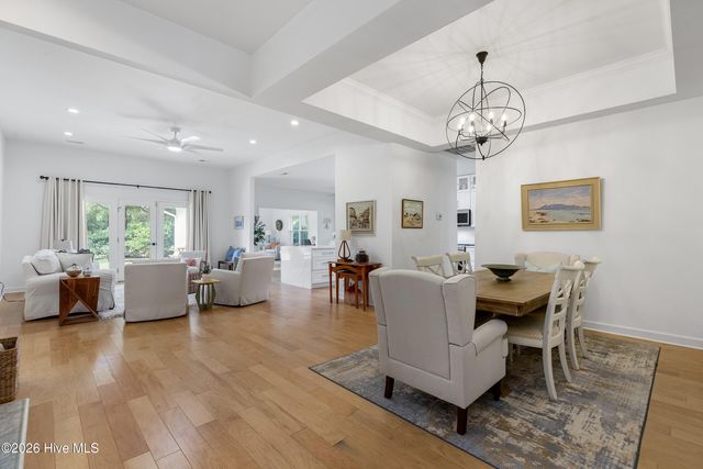 800 Fox Ridge Lane, Wilmington, NC 28405