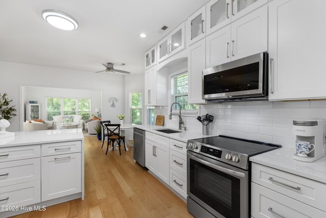 800 Fox Ridge Lane, Wilmington, NC 28405