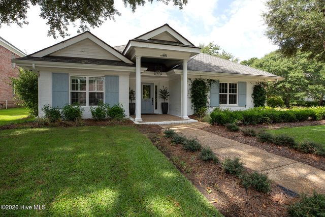 800 Fox Ridge Lane, Wilmington, NC 28405