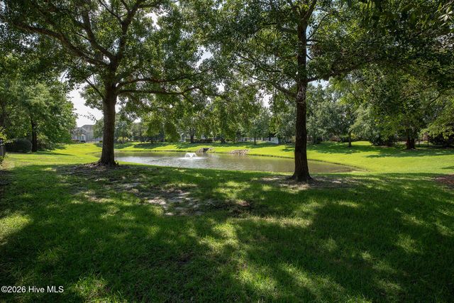 800 Fox Ridge Lane, Wilmington, NC 28405