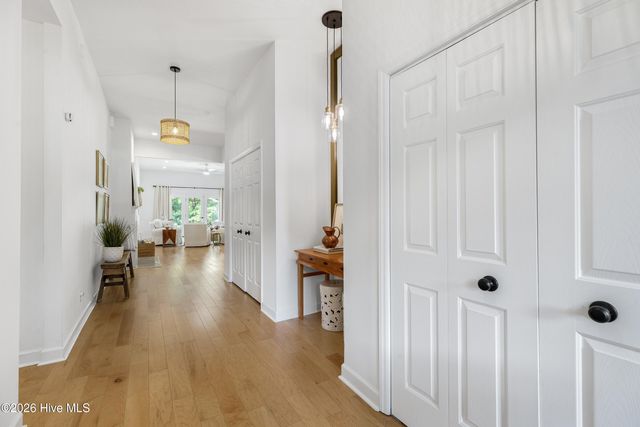 800 Fox Ridge Lane, Wilmington, NC 28405
