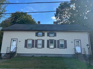 158 South Walnut Street, Plainfield, CT 06387