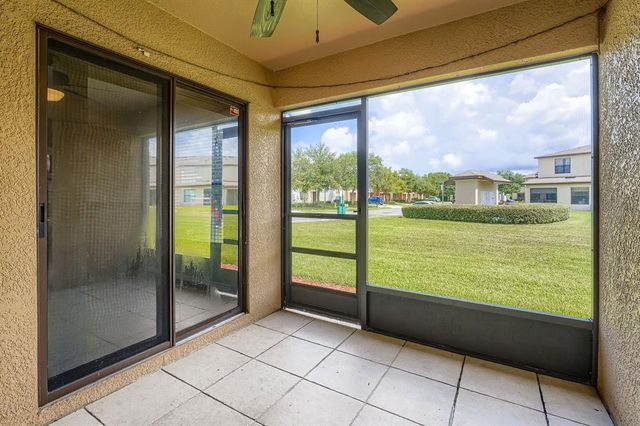 2453 EDGEWATER FALLS DRIVE, Brandon, FL 33511