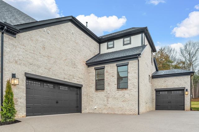 7280 Ruzek Court, Fairview, TN 37062