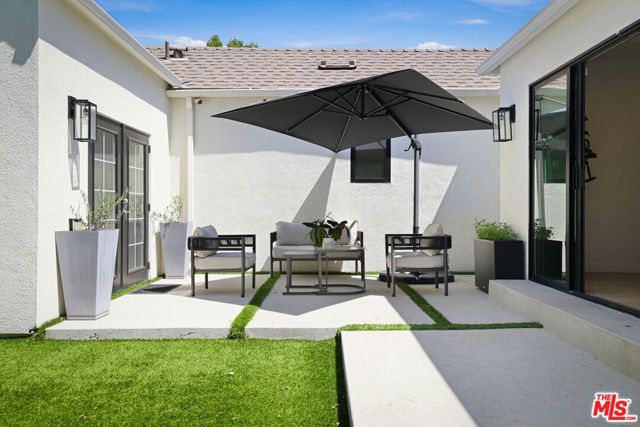 11357 Aqua Vista Street, Studio City (los Angeles), CA 91602