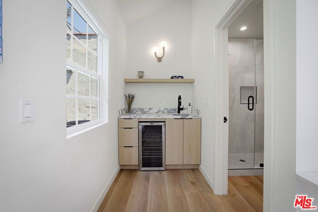 11357 Aqua Vista Street, Studio City (los Angeles), CA 91602
