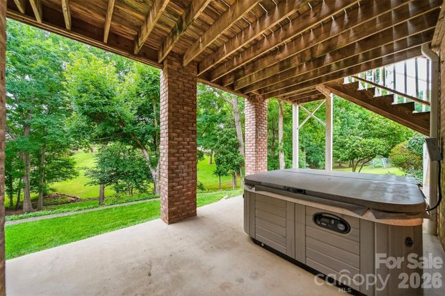 18 Mallard Court, Granite Falls, NC 28630