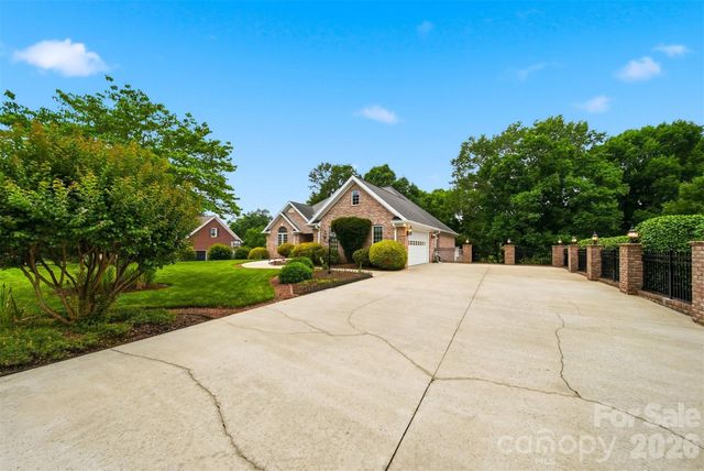 18 Mallard Court, Granite Falls, NC 28630