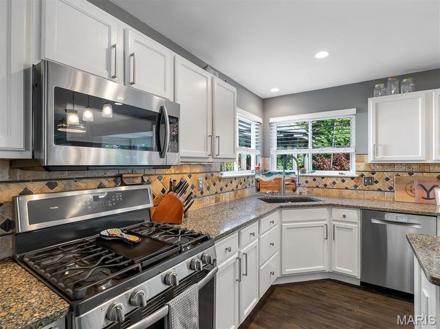 861 Legends View Drive, Eureka, MO 63025