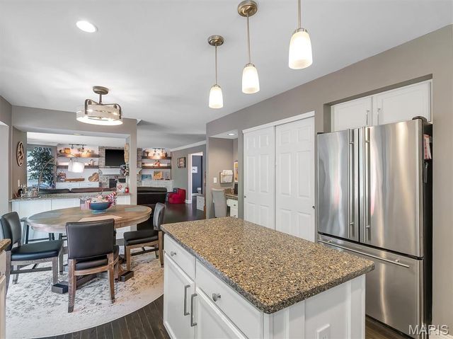 861 Legends View Drive, Eureka, MO 63025