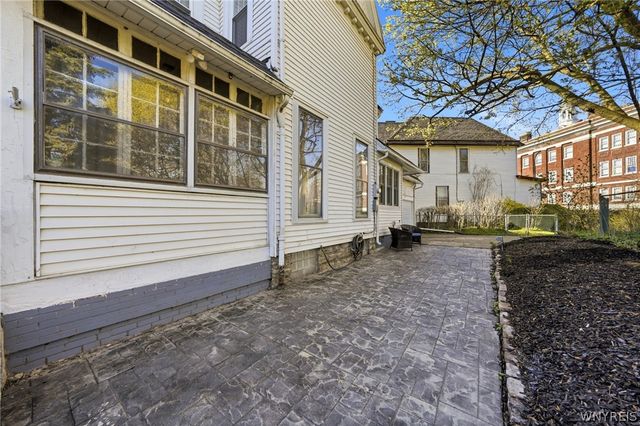 454 Porter Avenue, Buffalo, NY 14201