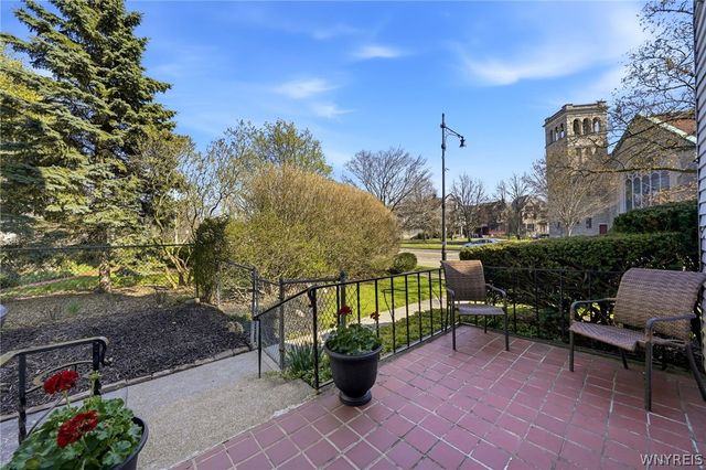 454 Porter Avenue, Buffalo, NY 14201