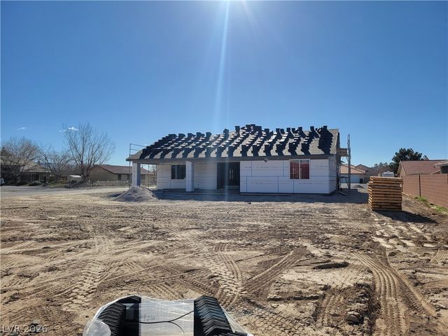 1800 Cypress Point Court, Pahrump, NV 89048