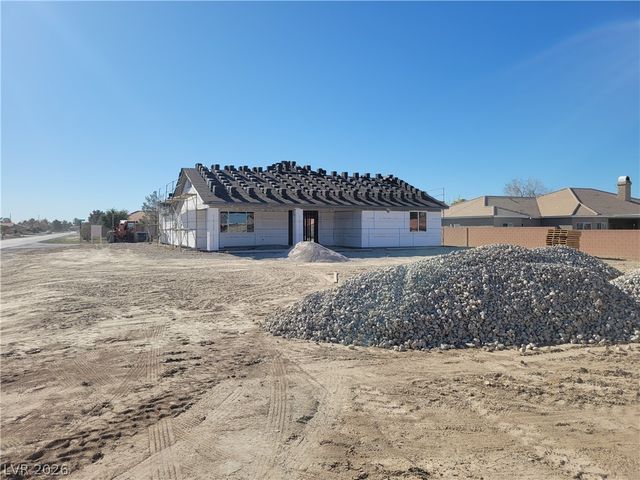 1800 Cypress Point Court, Pahrump, NV 89048