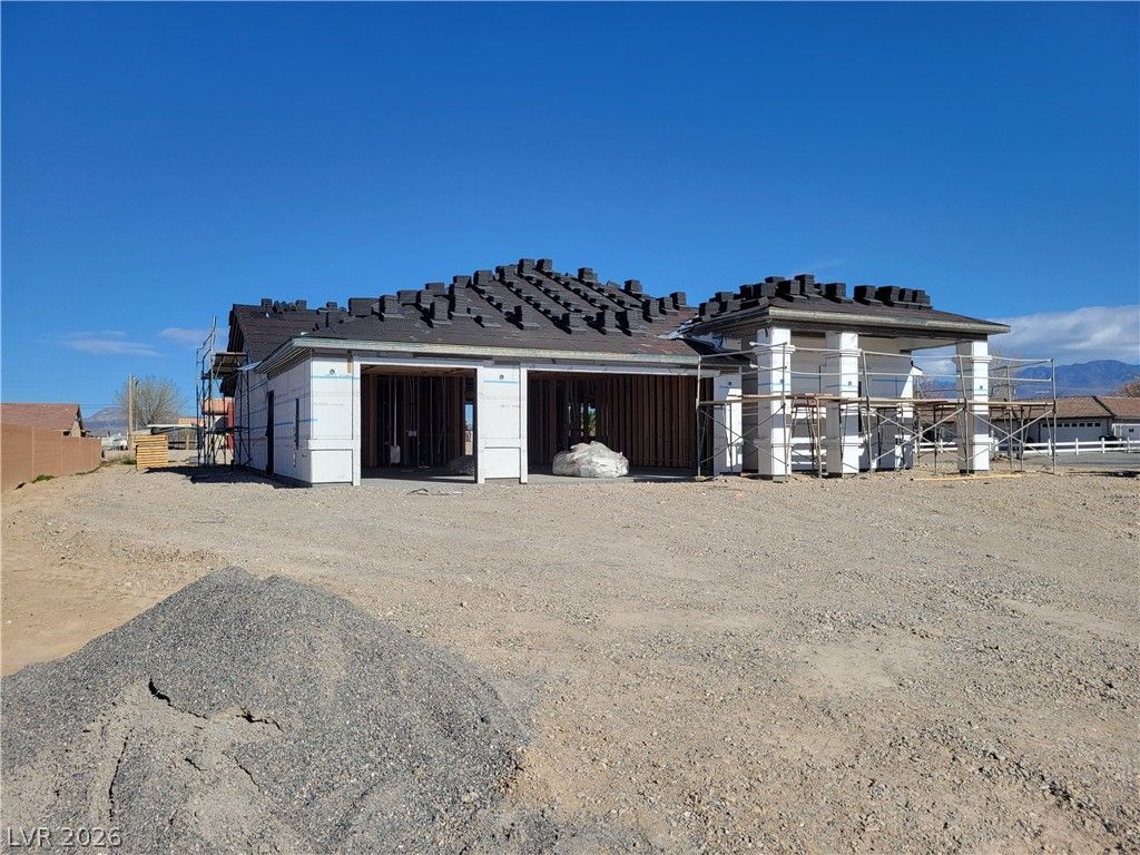 1800 Cypress Point Court, Pahrump, NV 89048