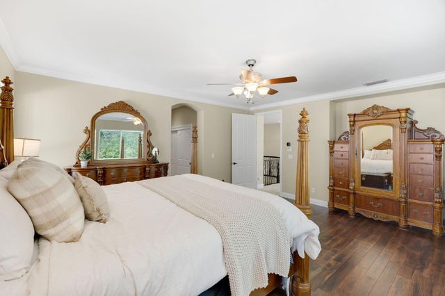 1560 Freswick Dr, Folsom, CA 95630