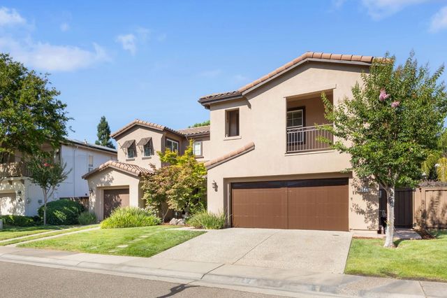 1560 Freswick Dr, Folsom, CA 95630