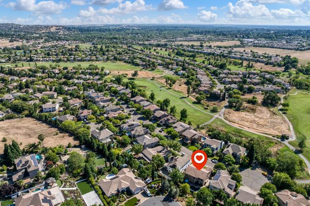 1560 Freswick Dr, Folsom, CA 95630