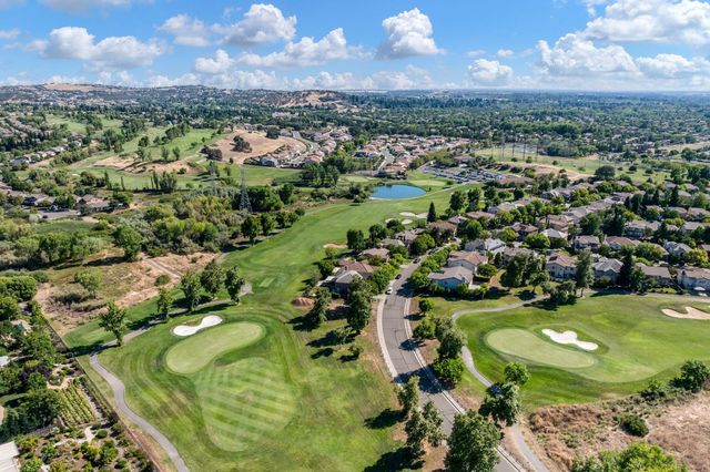 1560 Freswick Dr, Folsom, CA 95630