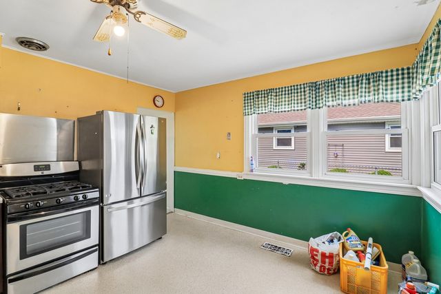 2206 Hawk Lane, Rolling Meadows, IL 60008