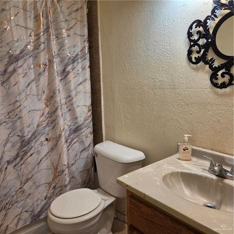 1914 White Tail Drive, Harlingen, TX 78550