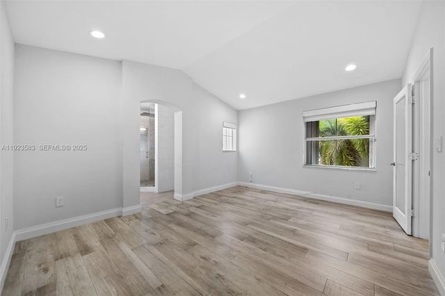 1240 Weeping Willow Way 1240, Hollywood, FL 33019