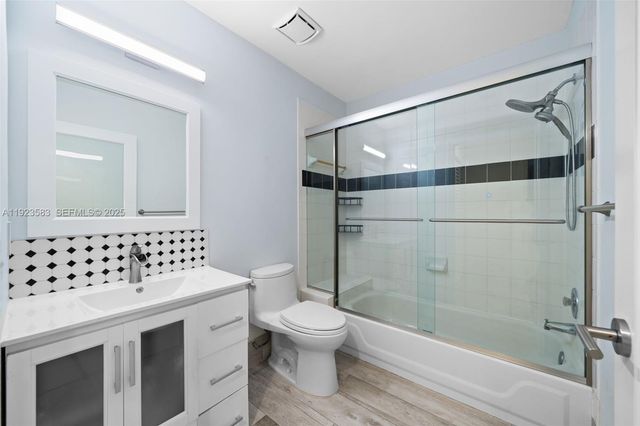 1240 Weeping Willow Way 1240, Hollywood, FL 33019