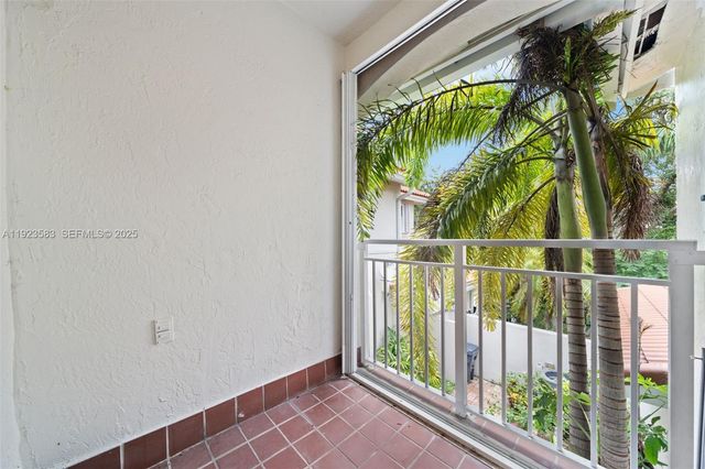 1240 Weeping Willow Way 1240, Hollywood, FL 33019