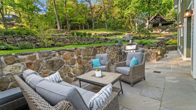 75 Mount Airy Road, Croton-on-hudson, NY 10520