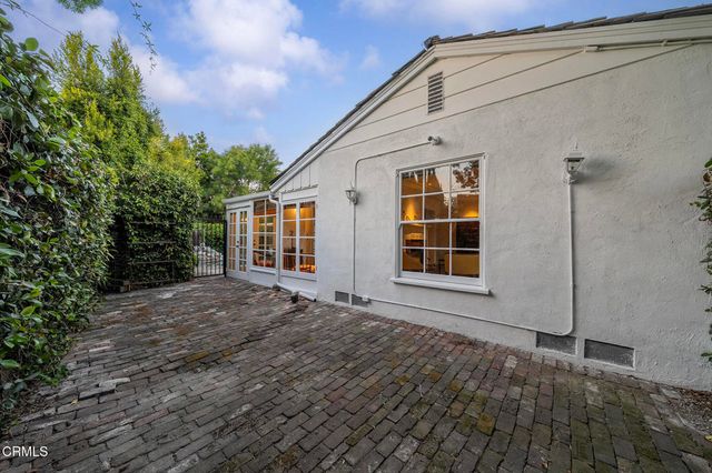 2505 Monterey Road, San Marino, CA 91108