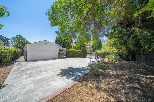 2505 Monterey Road, San Marino, CA 91108