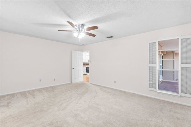 1242 Memorial PKWY Pkwy, Portland, TX 78374