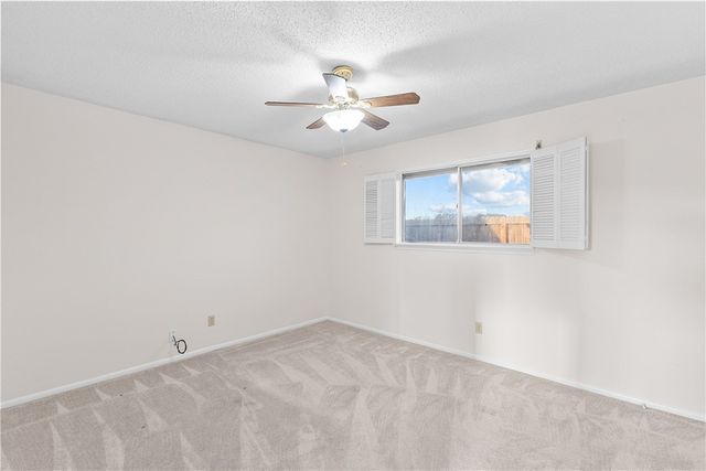 1242 Memorial PKWY Pkwy, Portland, TX 78374
