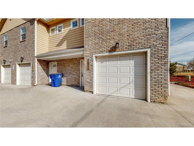 2621 Sable Blvd, Aurora, CO 80011
