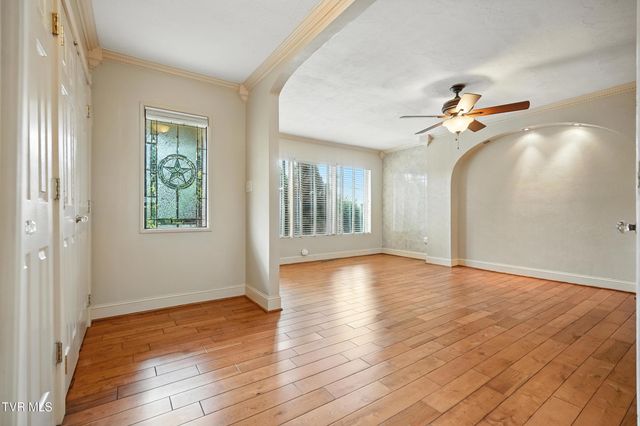 250 Pace Drive, Bristol, VA 24201