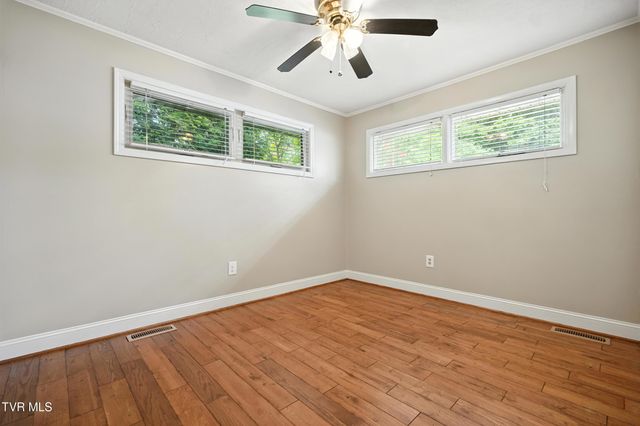 250 Pace Drive, Bristol, VA 24201