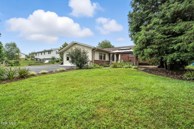 250 Pace Drive, Bristol, VA 24201