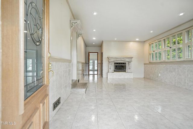 250 Pace Drive, Bristol, VA 24201