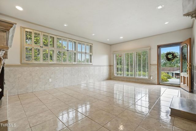 250 Pace Drive, Bristol, VA 24201