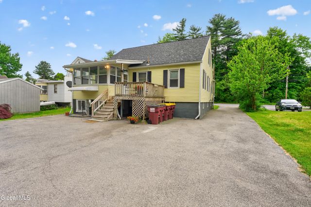 48 Schoolhouse Road, Guilderland, NY 12203