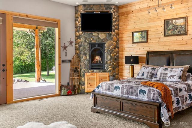 2720 NW Cascade Avenue, East Wenatchee, WA 98802