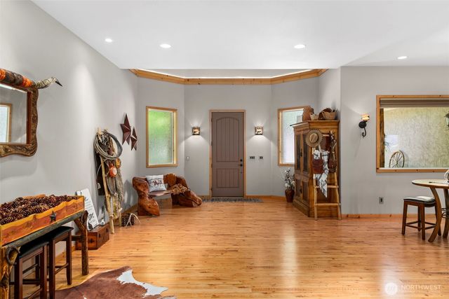 2720 NW Cascade Avenue, East Wenatchee, WA 98802