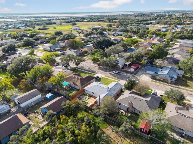 4009 Wagner Lee Dr, Corpus Christi, TX 78418