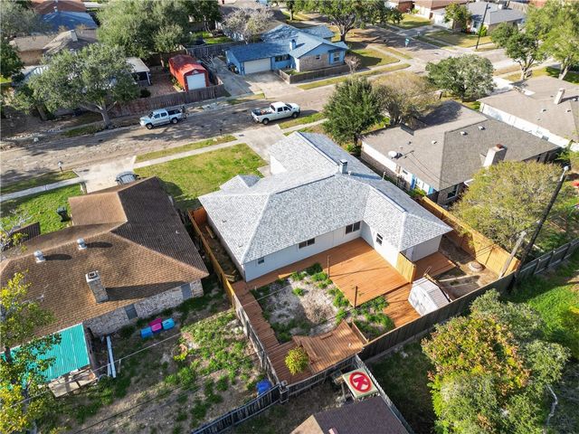 4009 Wagner Lee Dr, Corpus Christi, TX 78418