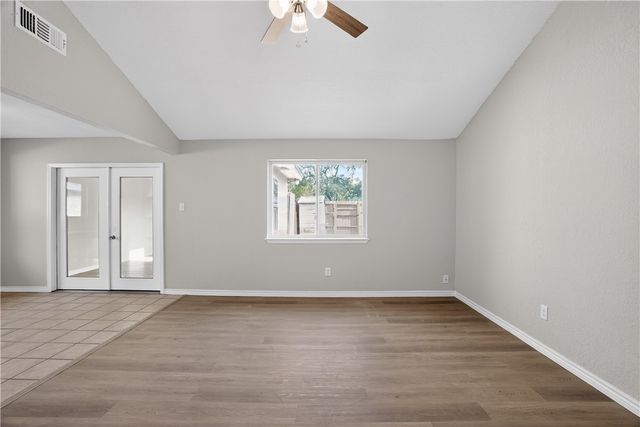 4009 Wagner Lee Dr, Corpus Christi, TX 78418